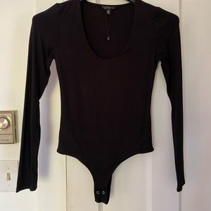 Twik Scoop Neck Longsleeved Bodysuit